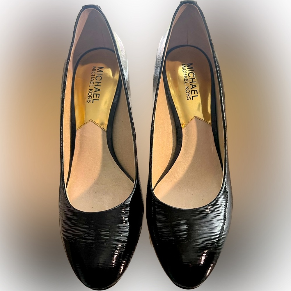 Michael Kors Flex Pump